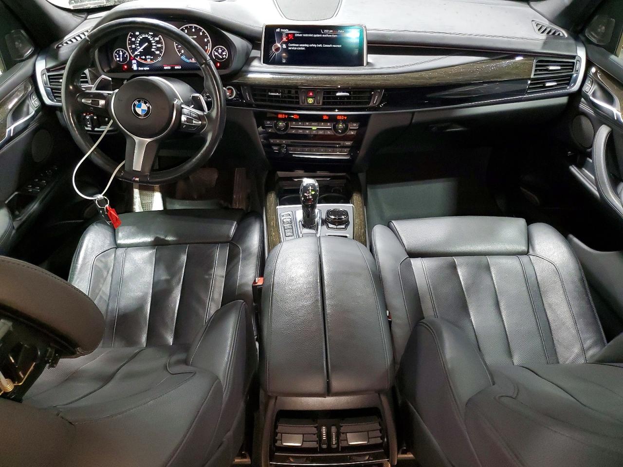 2016 BMW X5 XDRIVE50I photo 15