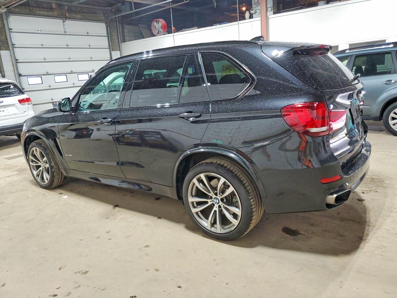 2016 BMW X5 XDRIVE50I photo 3