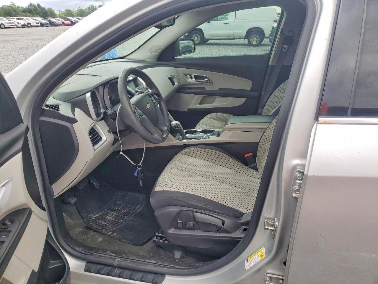 2014 CHEVROLET EQUINOX LS photo 13