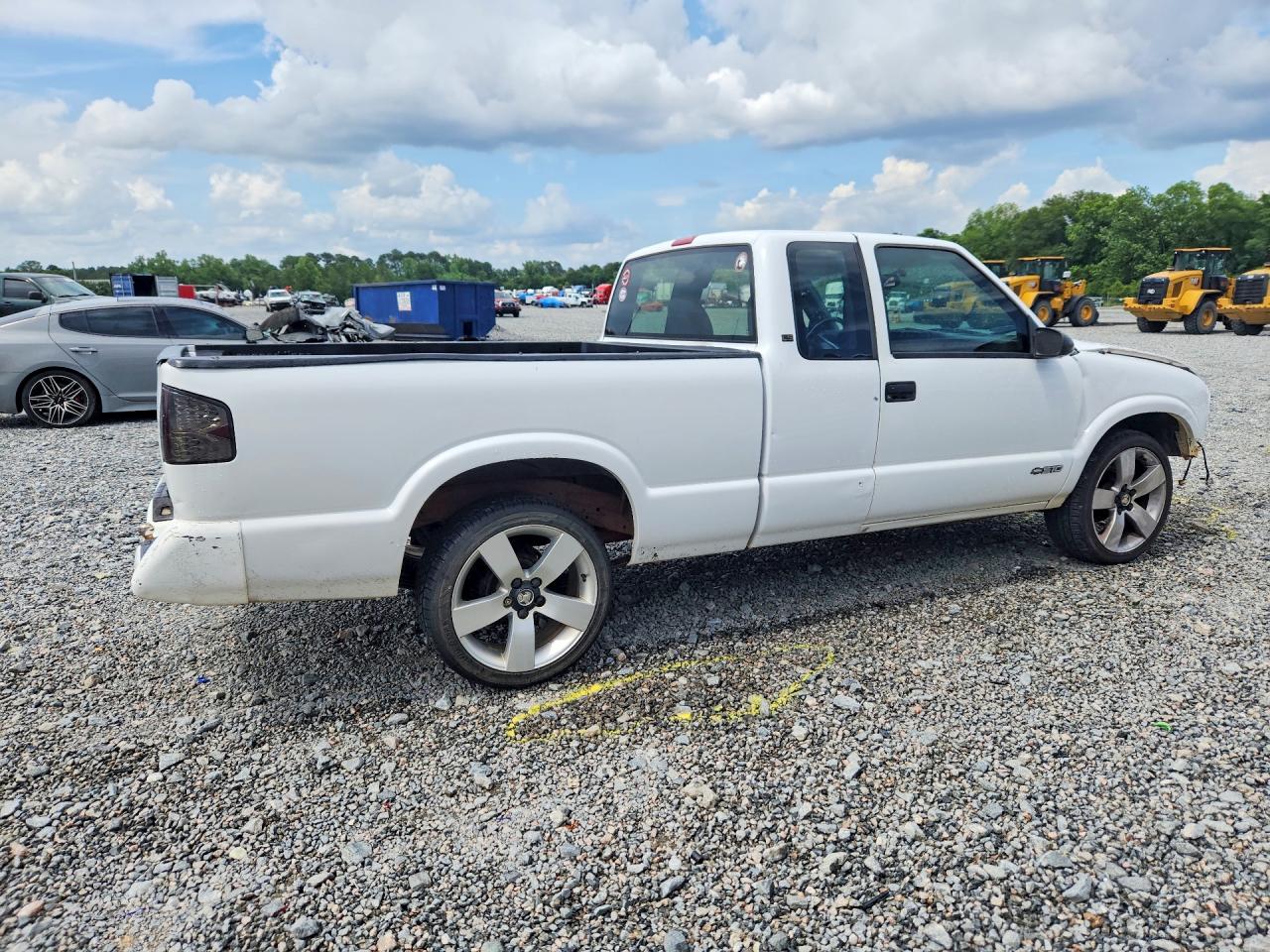 1996 CHEVROLET S TRUCK S10 photo 3