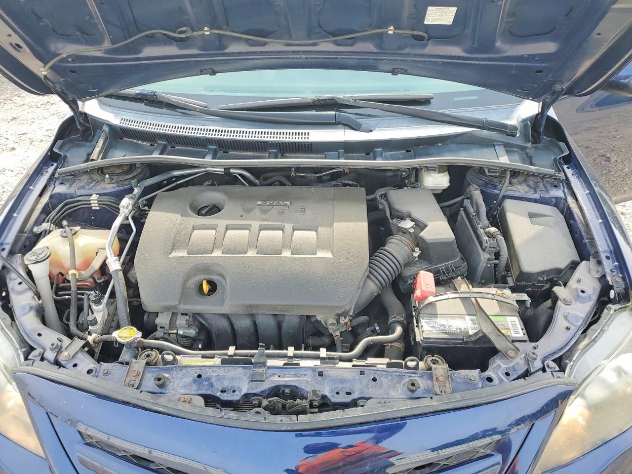 2013 TOYOTA COROLLA S photo 21