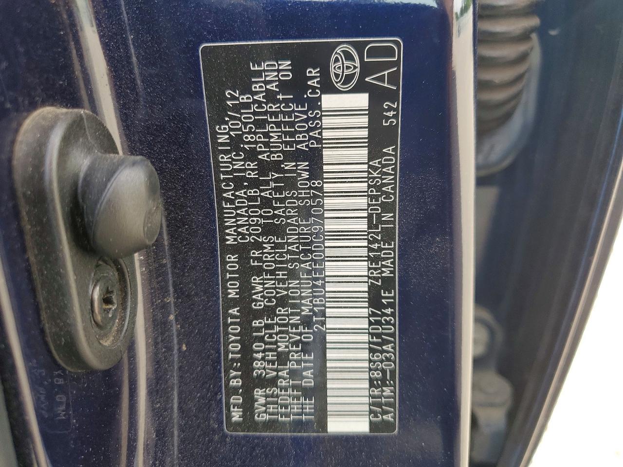2013 TOYOTA COROLLA S photo 23