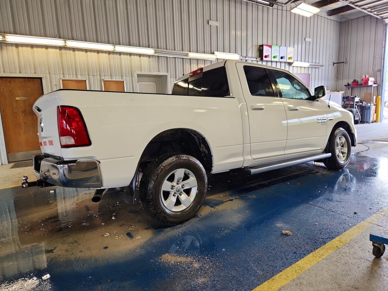 2019 RAM 1500 CLASSIC SLT photo 5