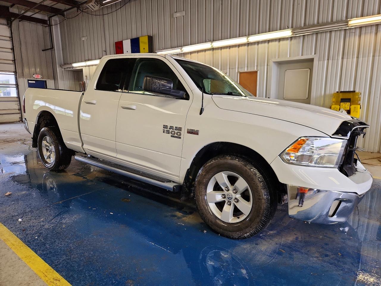 2019 RAM 1500 CLASSIC SLT photo 7