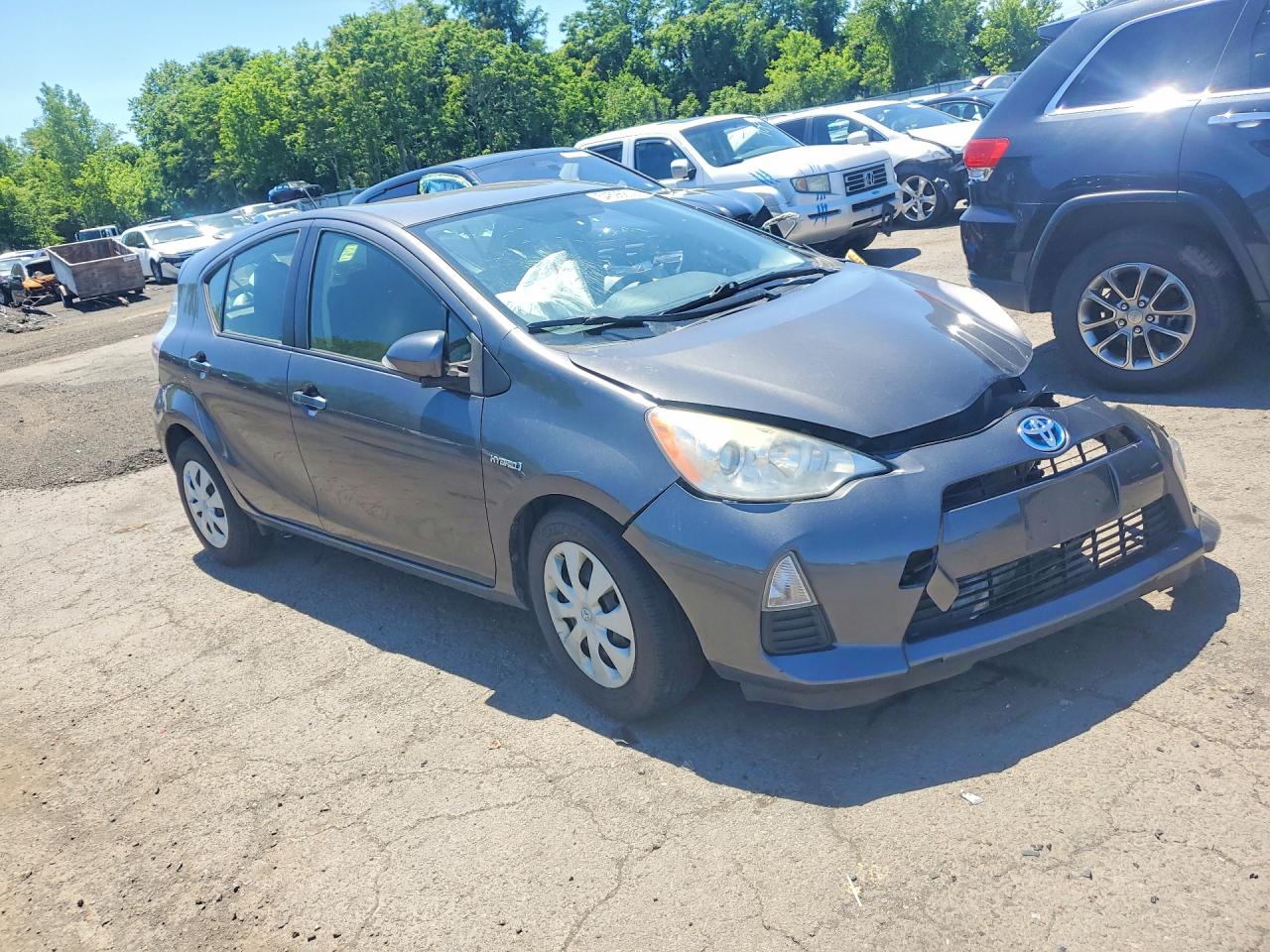 2012 TOYOTA PRIUS C TWO photo 4