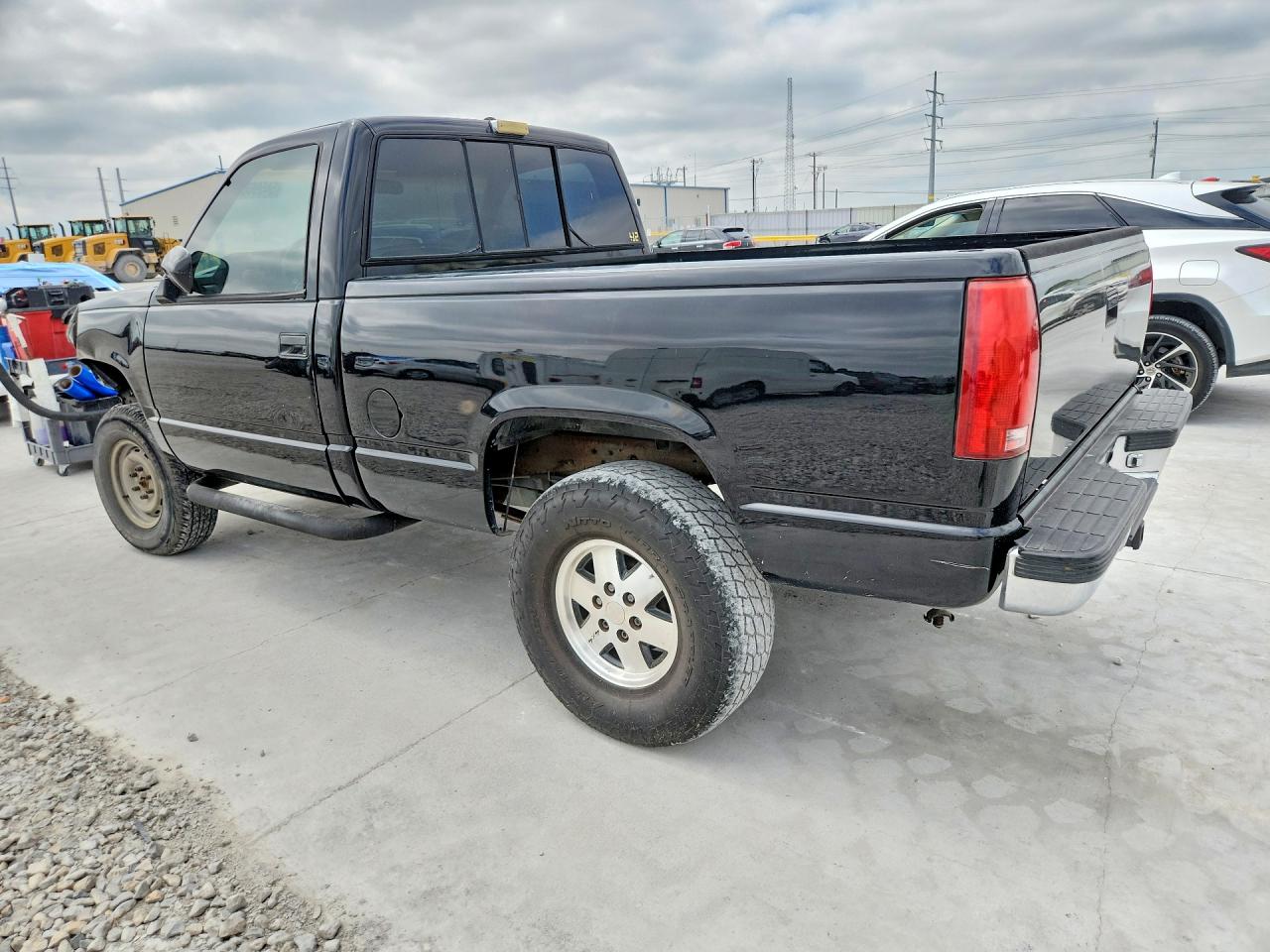 1989 CHEVROLET GMT-400 K1500 photo 4
