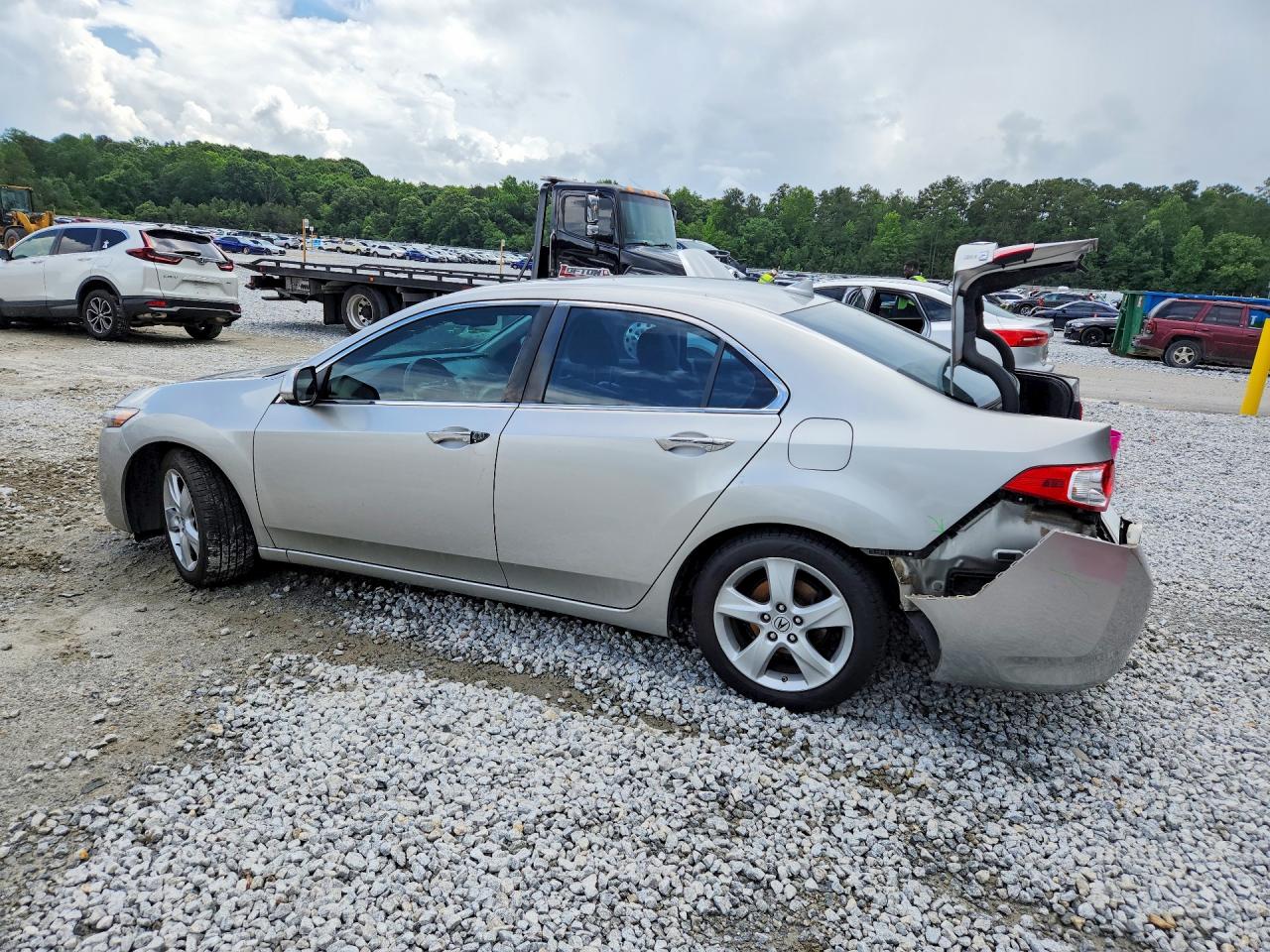 2009 ACURA TSX photo 2