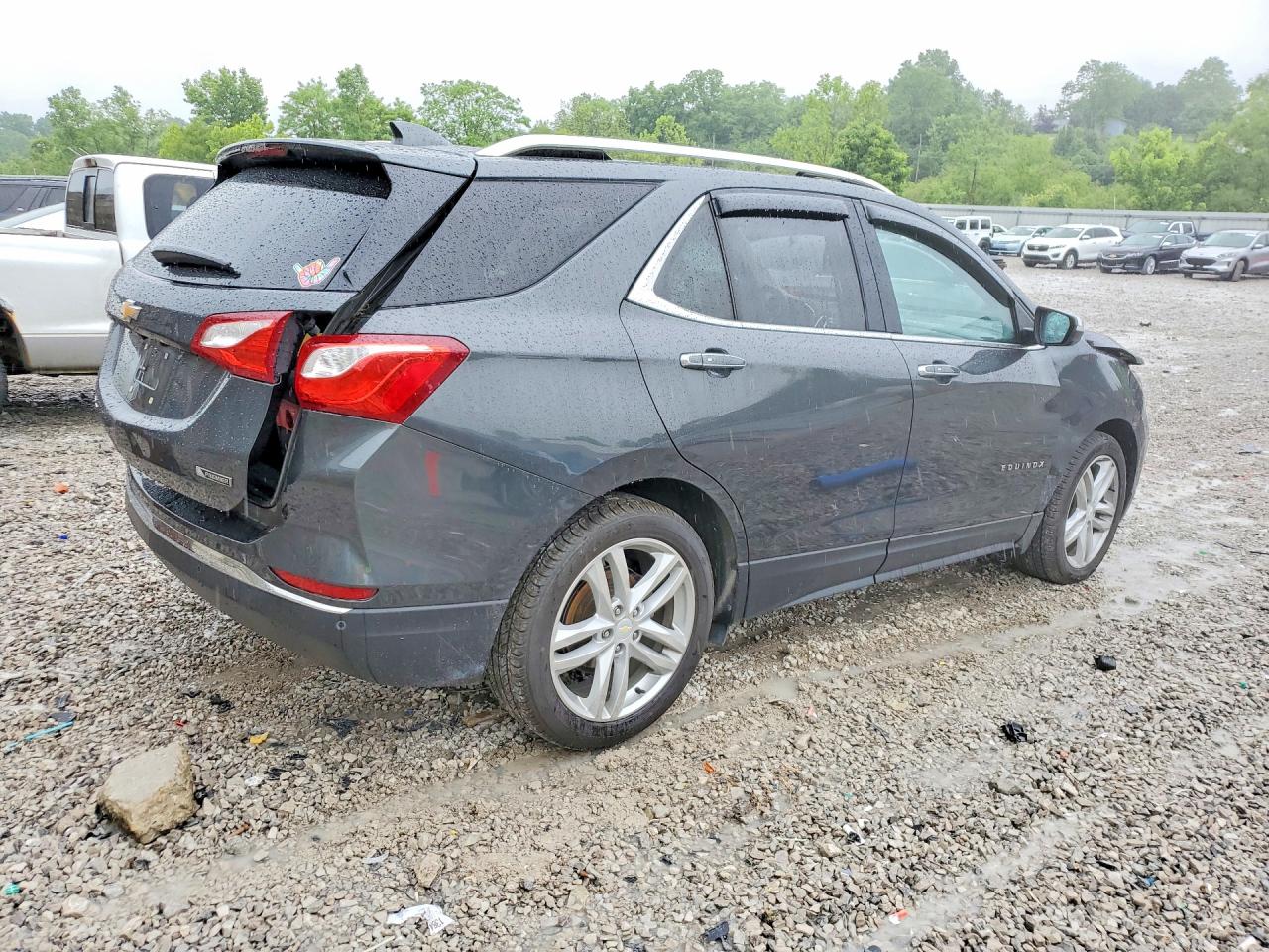 2018 CHEVROLET EQUINOX PREMIER photo 5