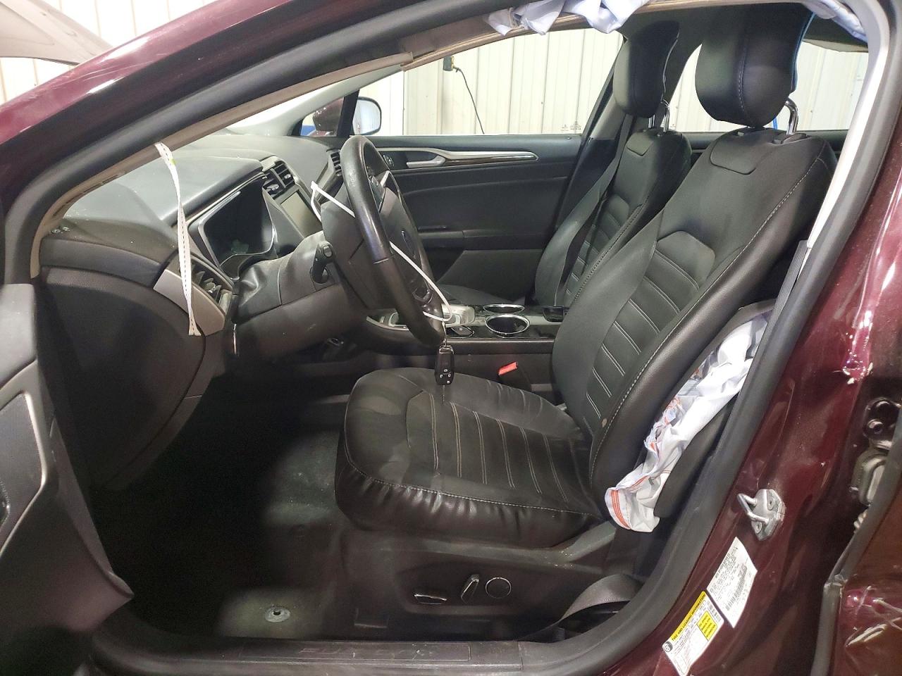 2013 FORD FUSION SE photo 13