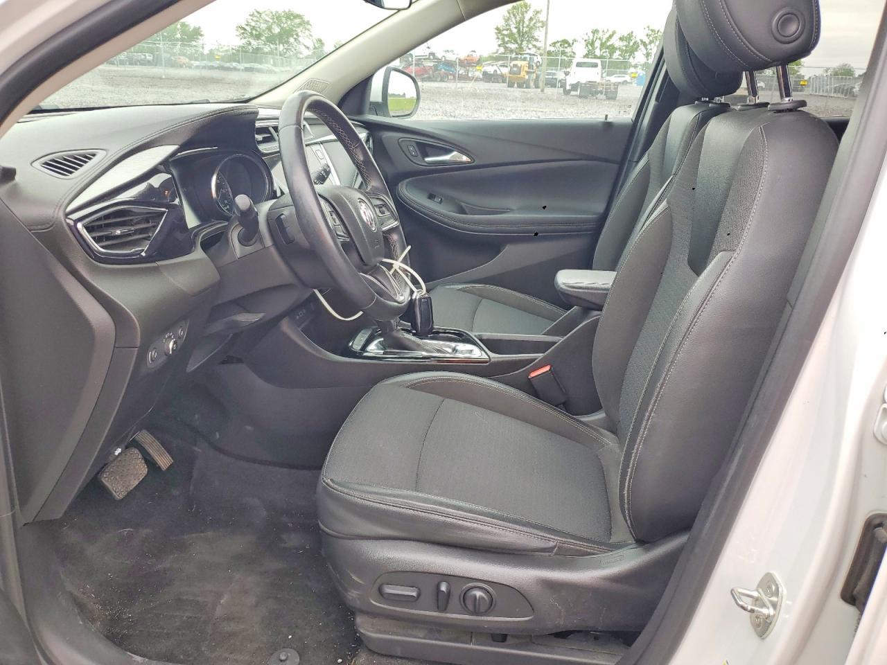 2020 BUICK ENCORE GX SELECT photo 13
