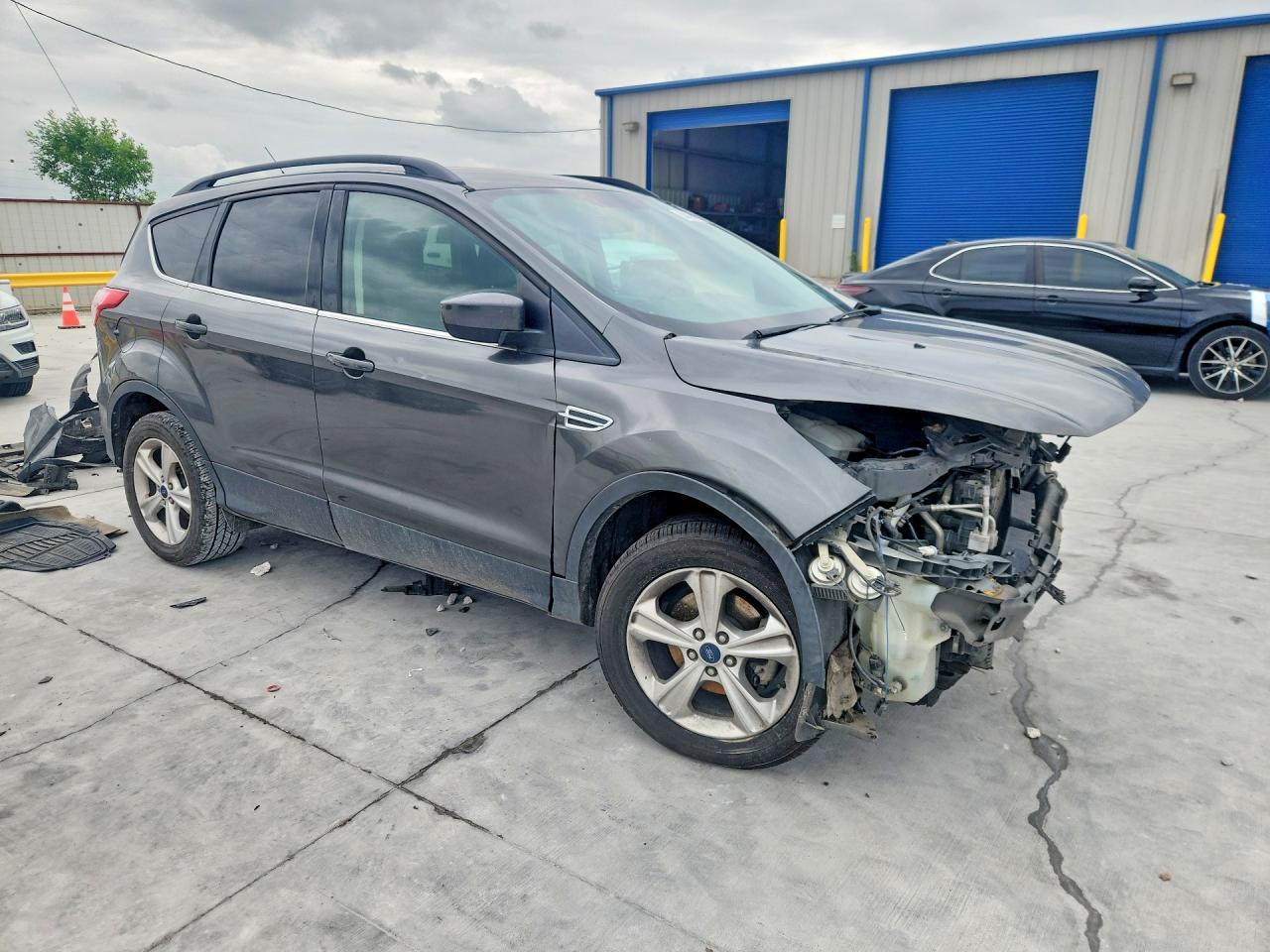 2015 FORD ESCAPE SE photo 10