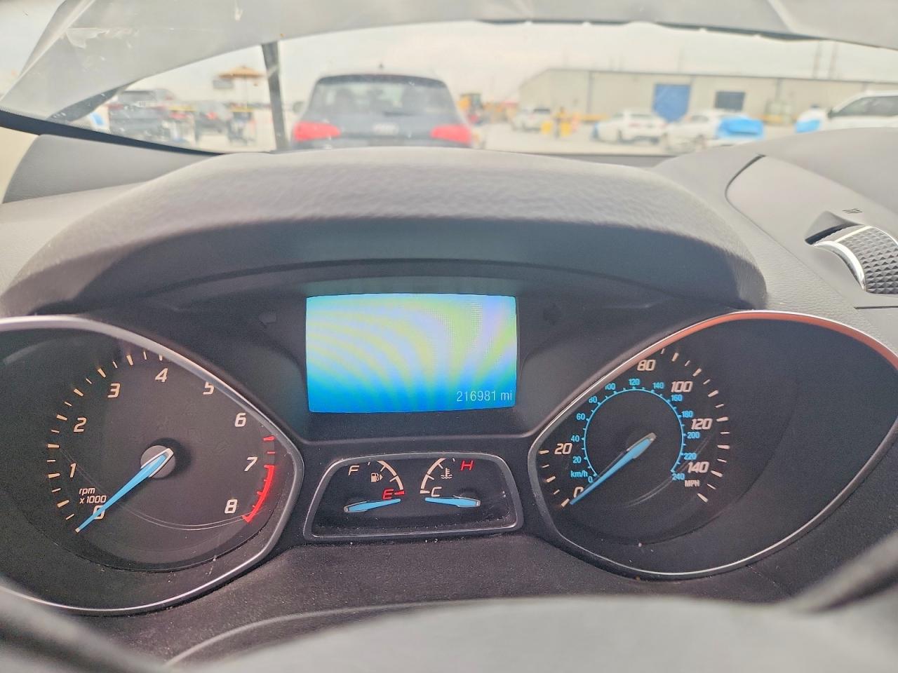 2015 FORD ESCAPE SE photo 25