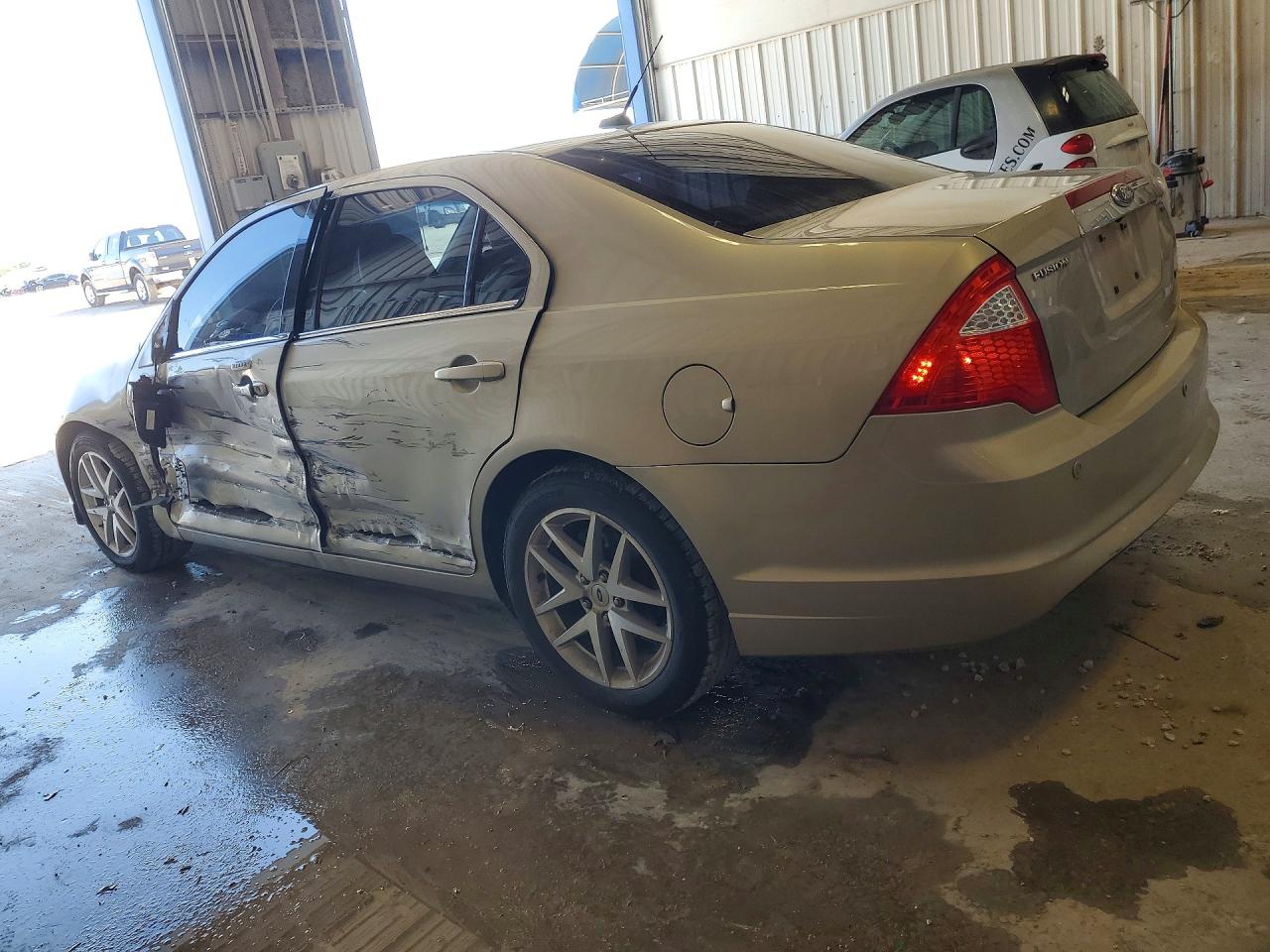 2010 FORD FUSION SEL photo 3