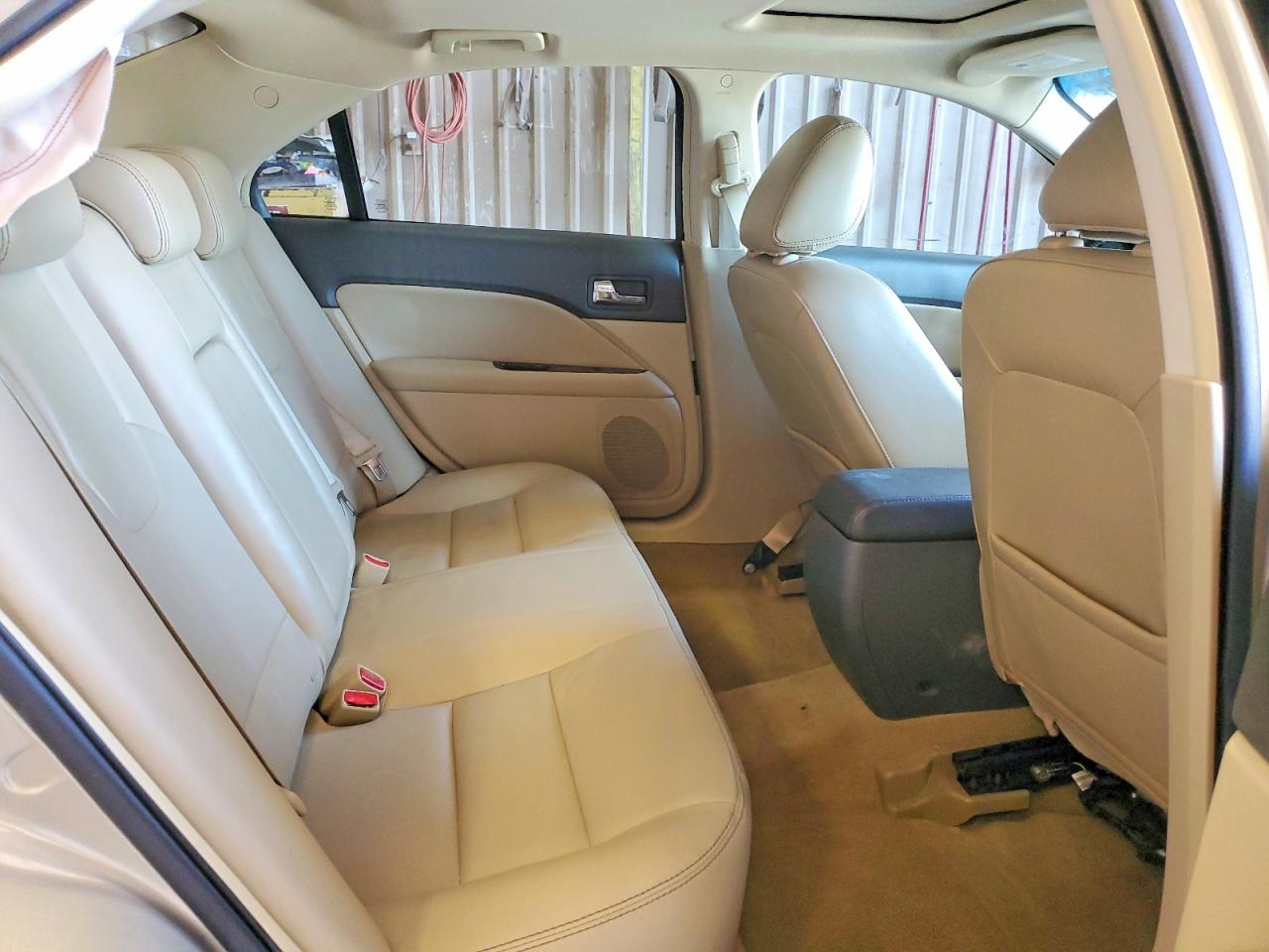 2010 FORD FUSION SEL photo 19