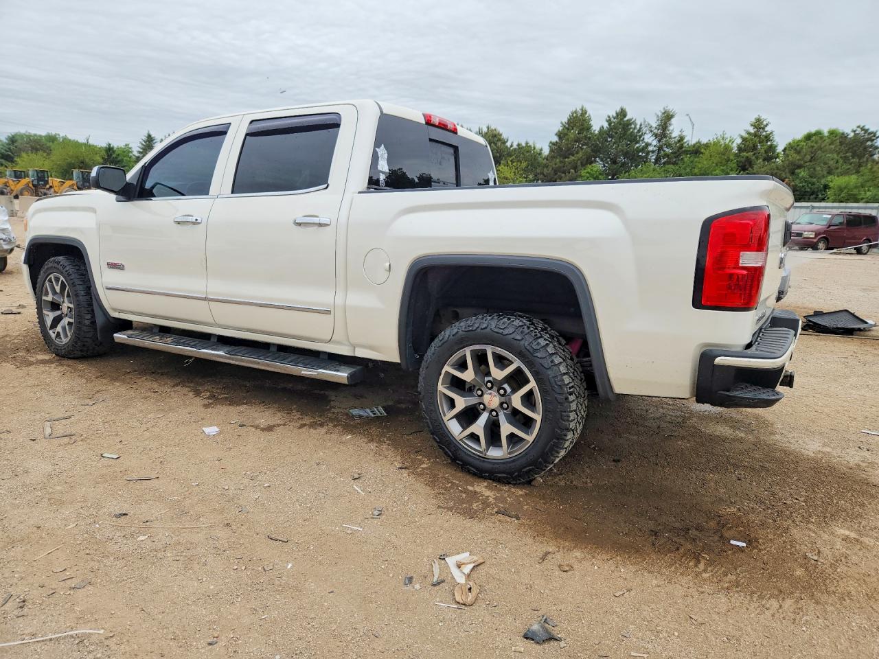 2015 GMC SIERRA K1500 SLT photo 4