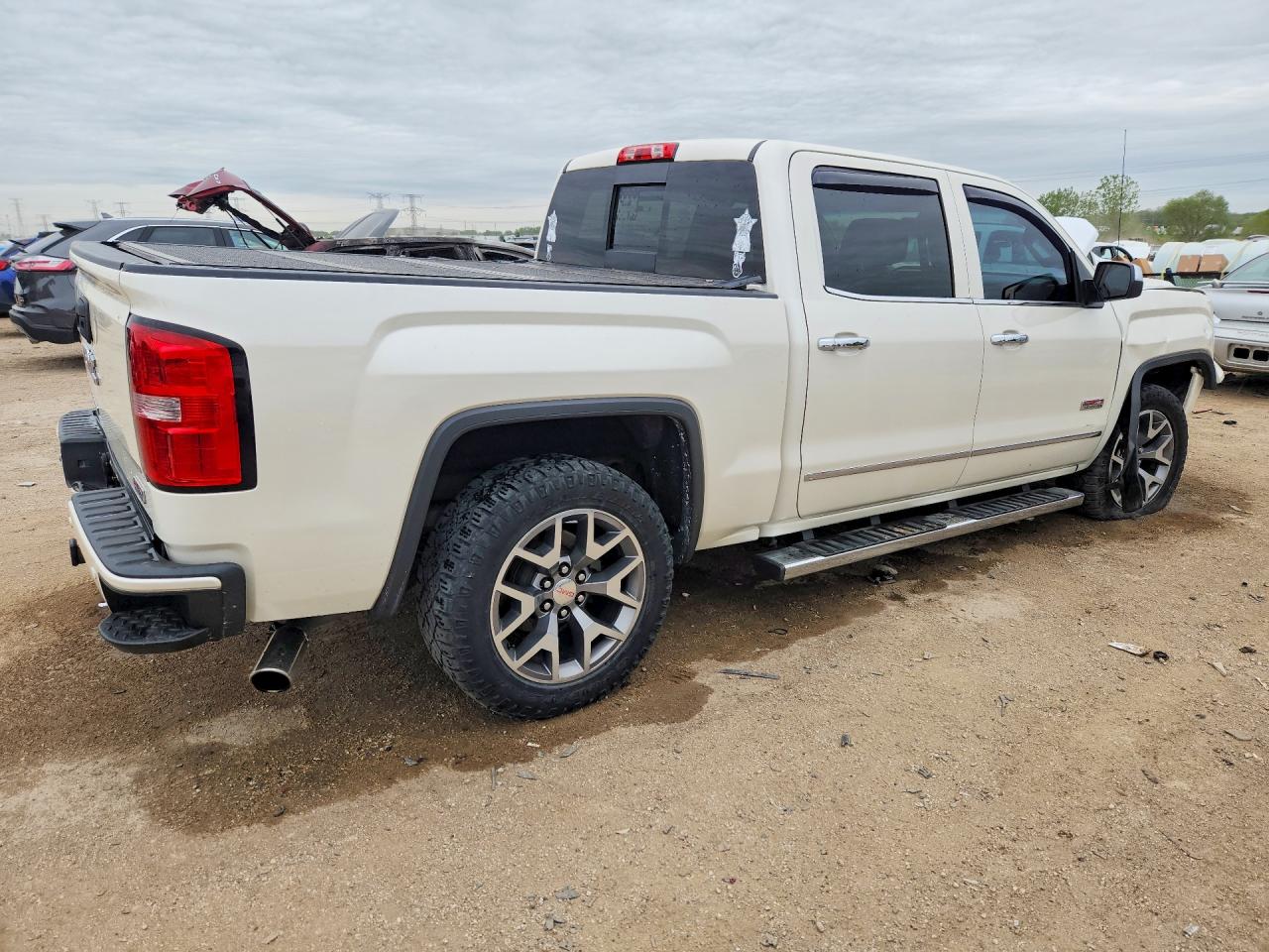 2015 GMC SIERRA K1500 SLT photo 7