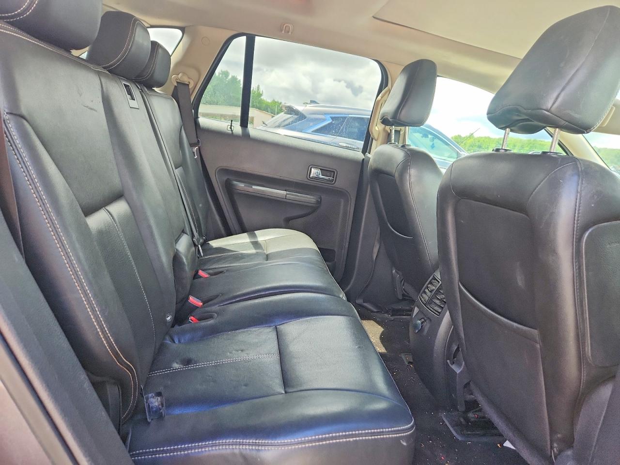 2010 FORD EDGE SEL photo 11
