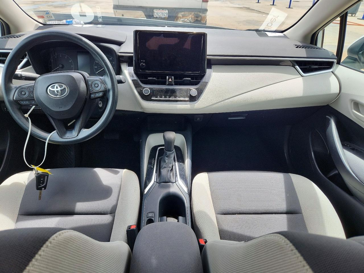 2023 TOYOTA COROLLA LE photo 22