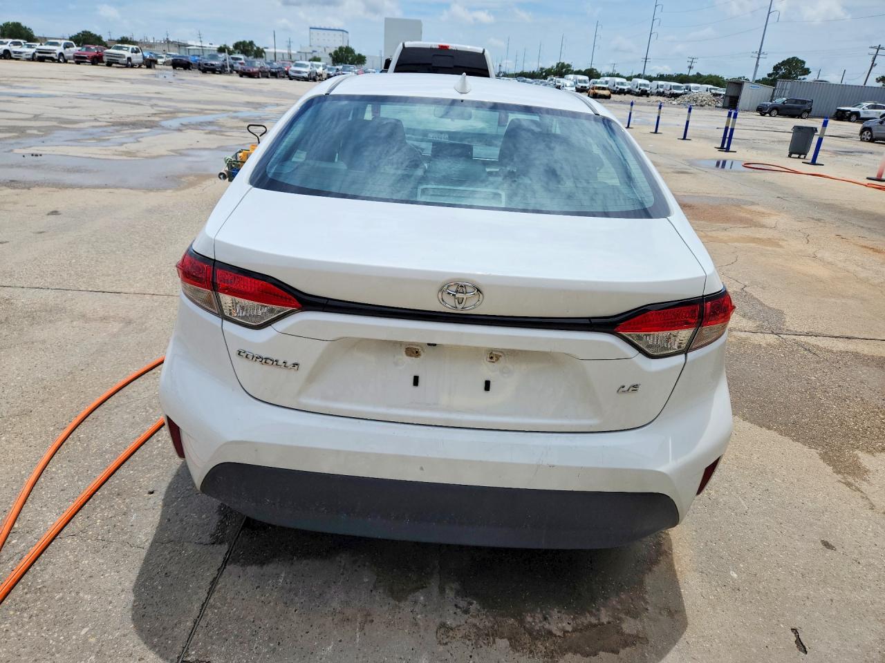 2023 TOYOTA COROLLA LE photo 16