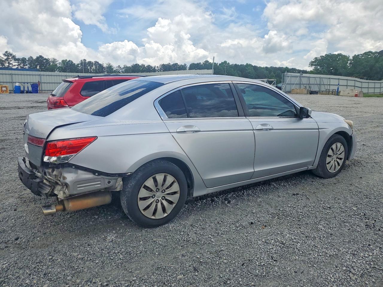 2011 HONDA ACCORD LX photo 5