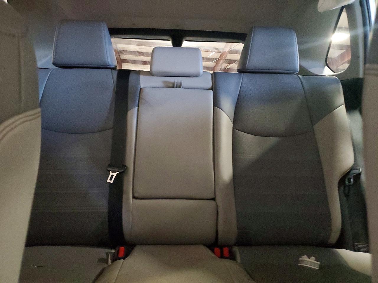 2022 TOYOTA RAV4 LIMITED photo 19
