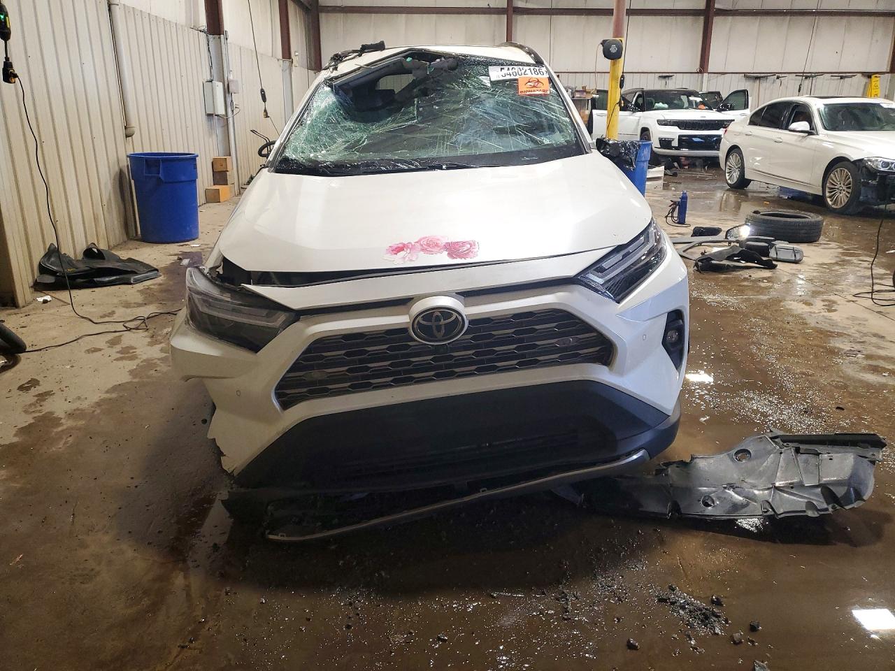 2022 TOYOTA RAV4 LIMITED photo 9