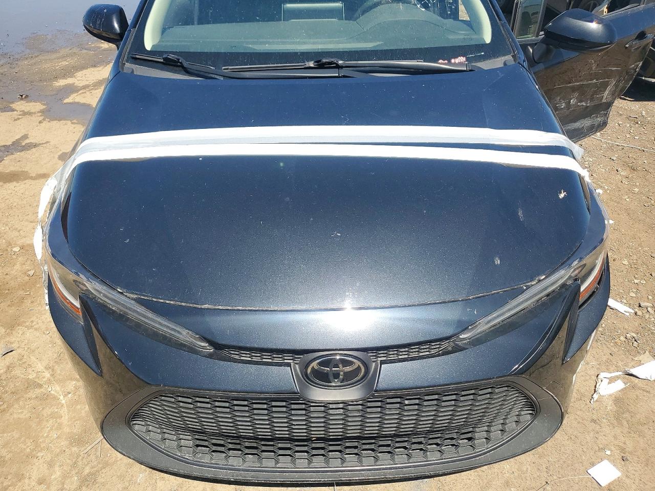 2020 TOYOTA COROLLA LE photo 11