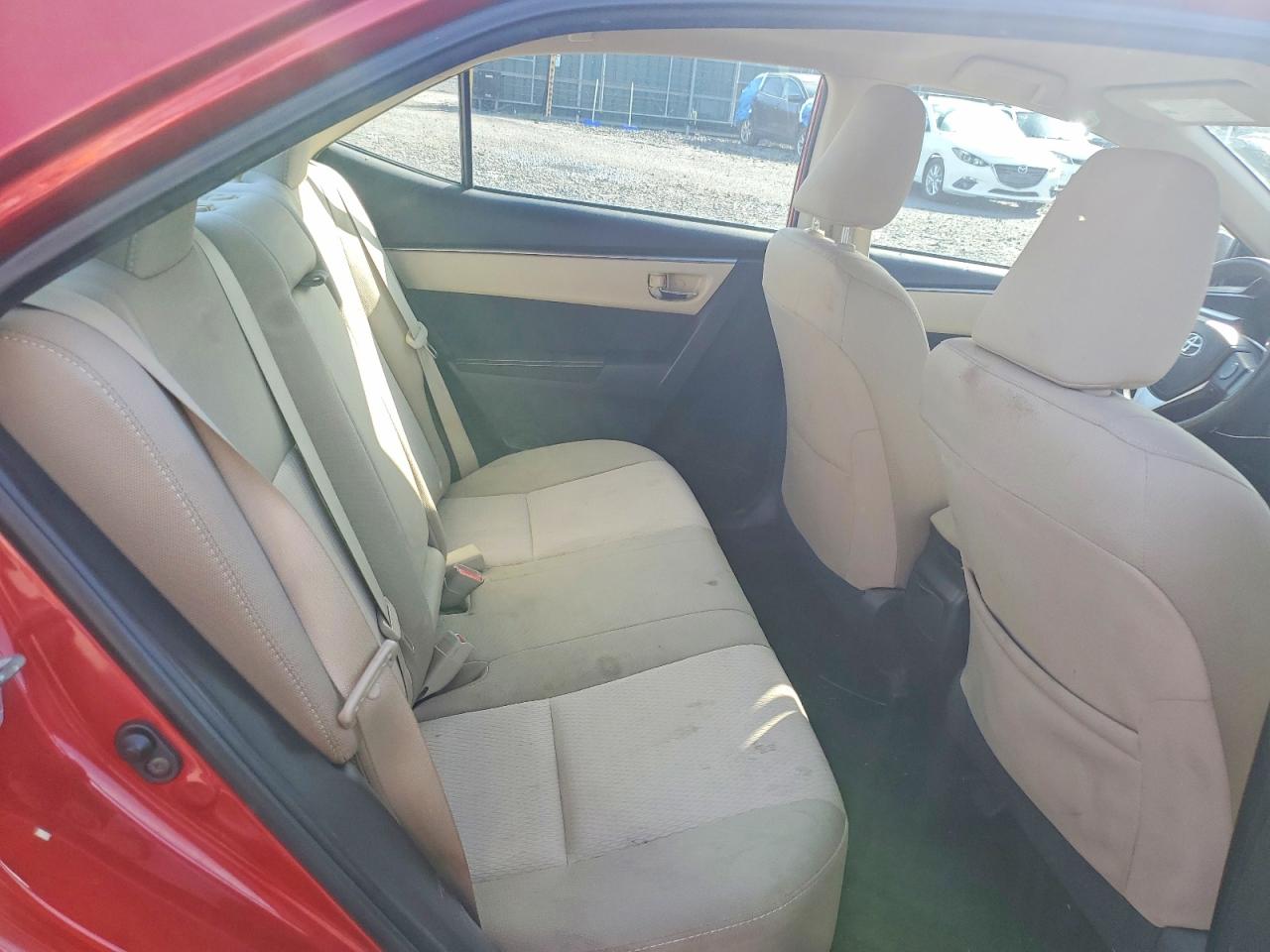 2015 TOYOTA COROLLA LE photo 19