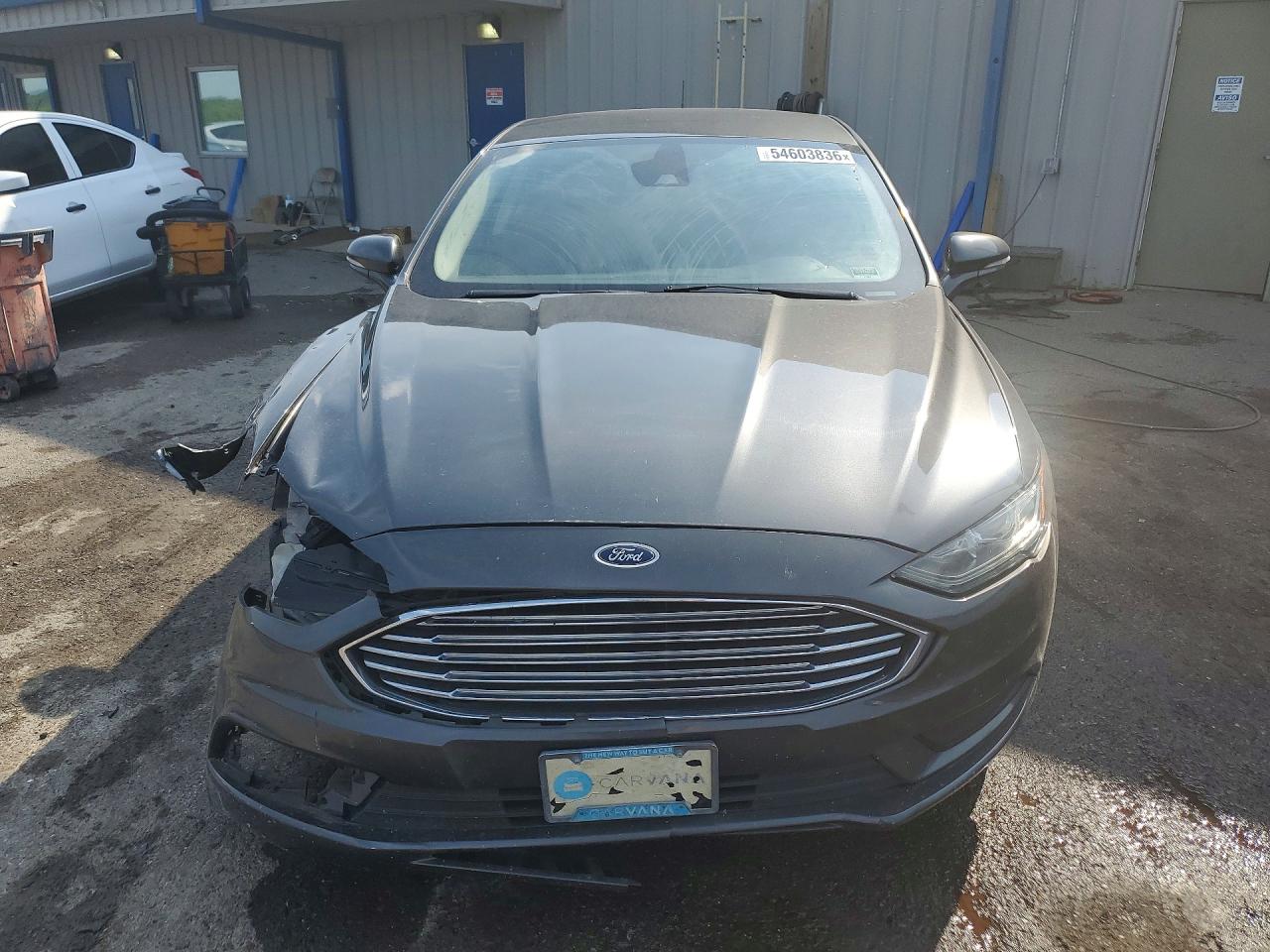 2018 FORD FUSION SE photo 13