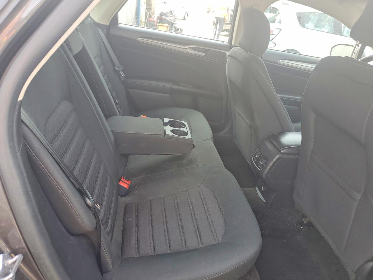 2018 FORD FUSION SE photo 28