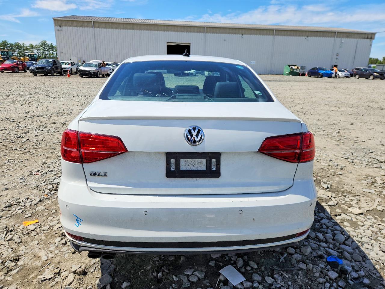2017 VOLKSWAGEN JETTA GLI photo 6
