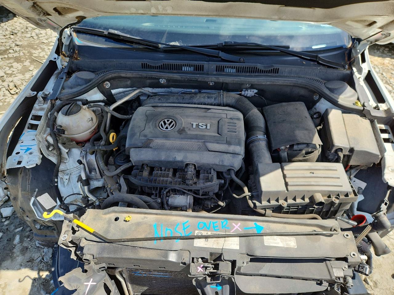 2017 VOLKSWAGEN JETTA GLI photo 11