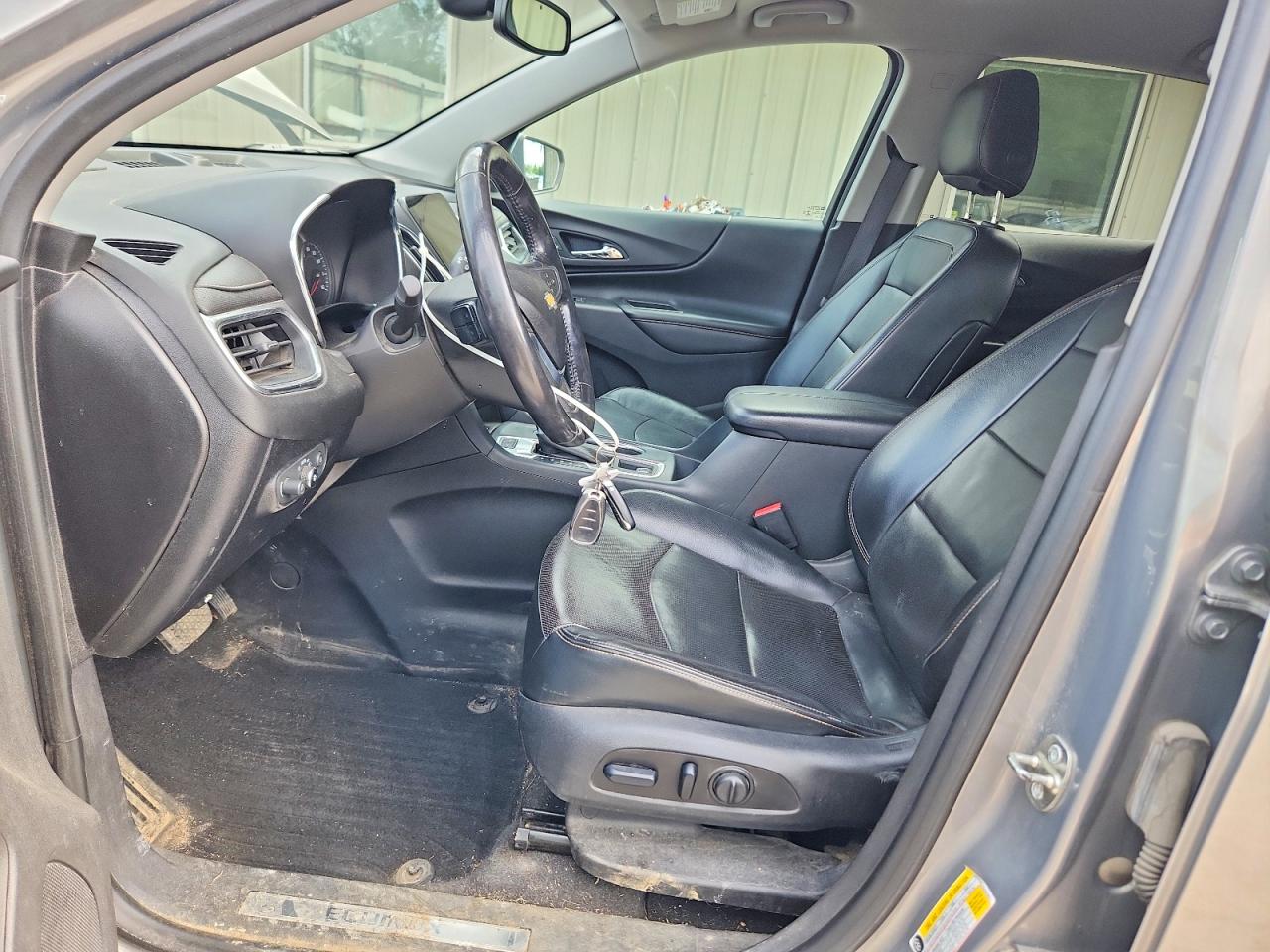 2018 CHEVROLET EQUINOX PREMIER photo 13