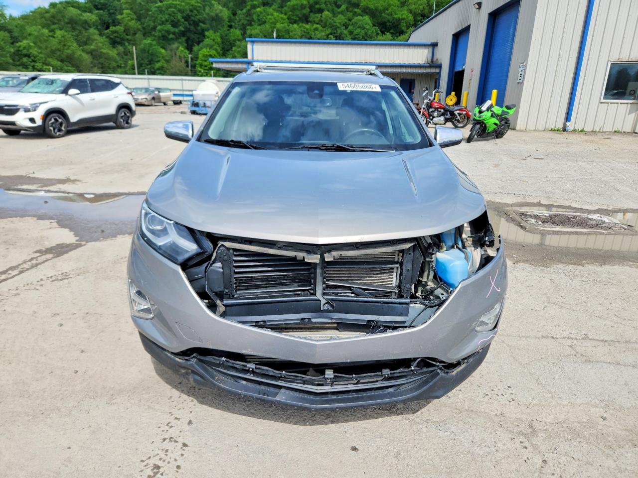 2018 CHEVROLET EQUINOX PREMIER photo 9