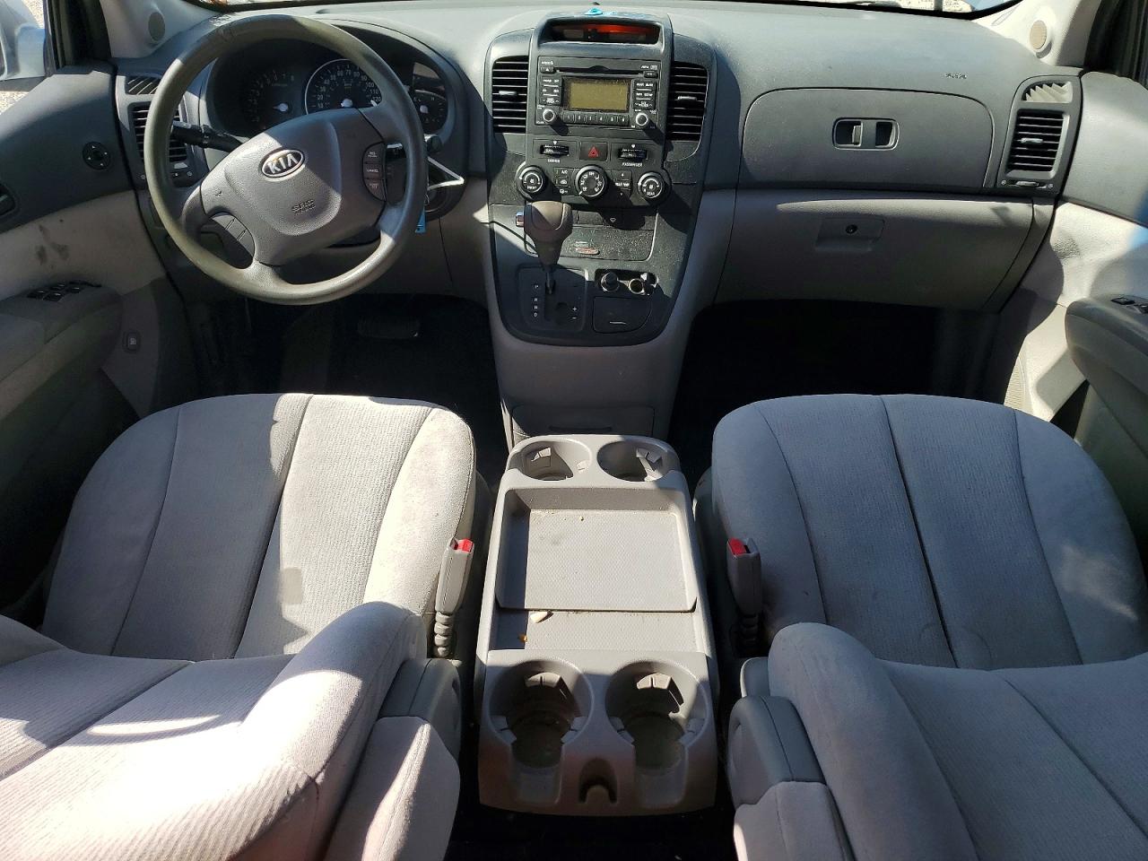 2009 KIA SEDONA LX photo 22