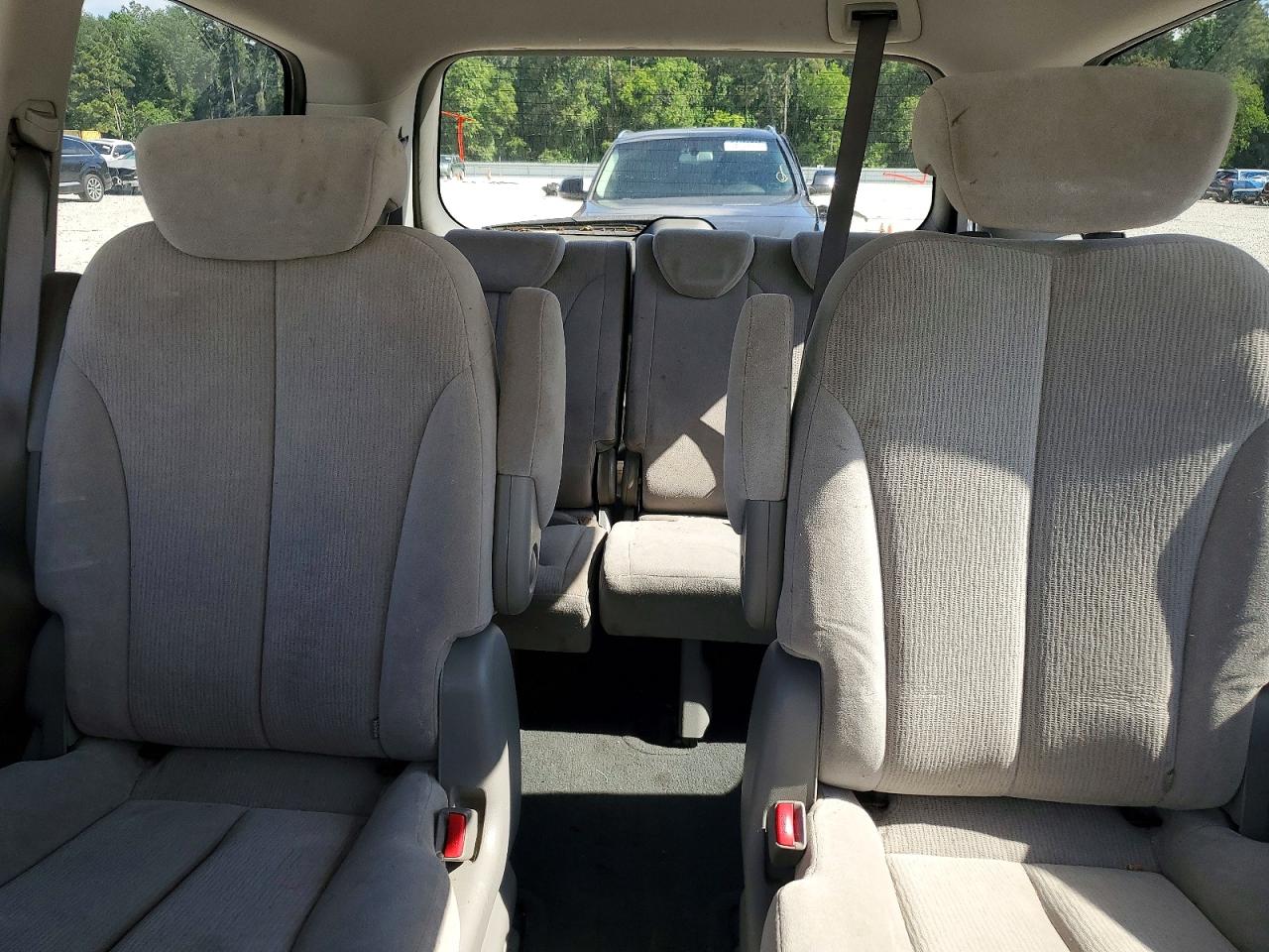 2009 KIA SEDONA LX photo 28