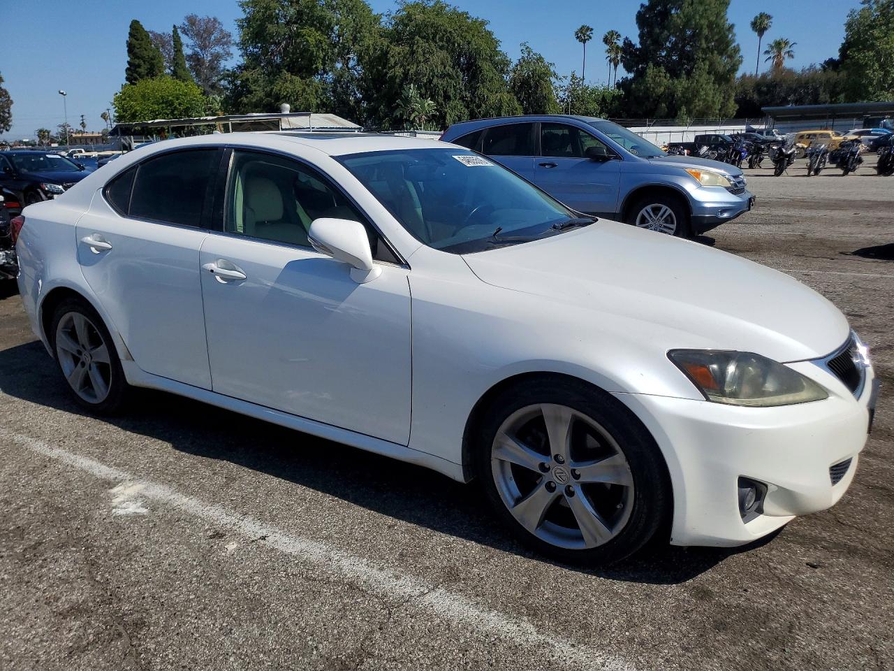 2011 LEXUS IS 250 photo 10
