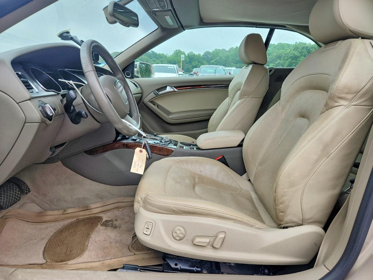 2010 AUDI A5 photo 13