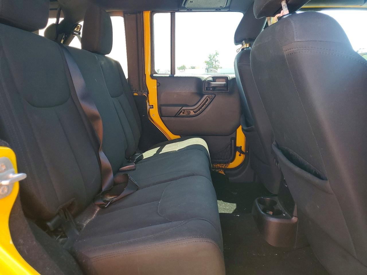 2015 JEEP WRANGLER UNLIMITED SPORT photo 19