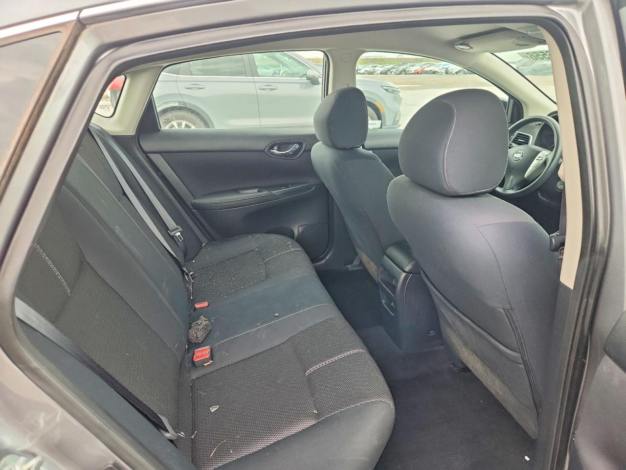 2017 NISSAN SENTRA S photo 28