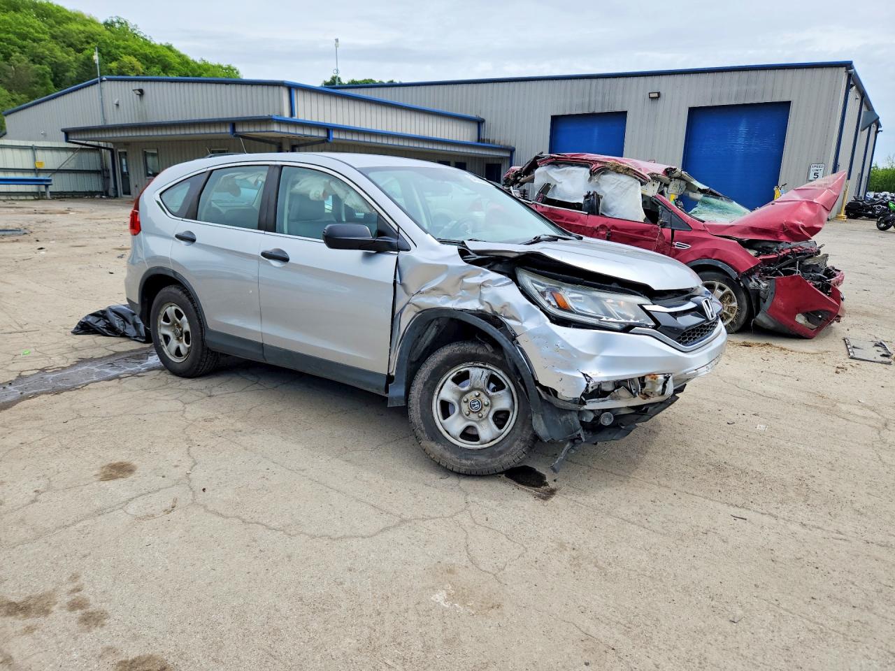 2015 HONDA CR-V LX photo 10