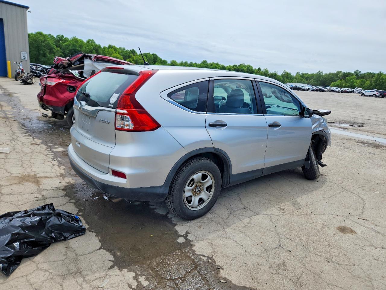 2015 HONDA CR-V LX photo 7