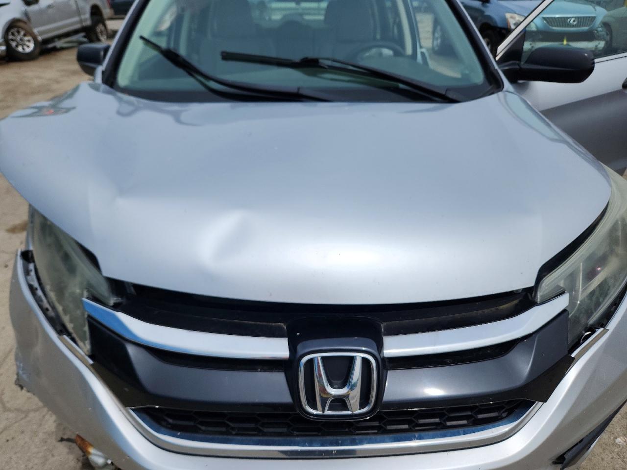 2015 HONDA CR-V LX photo 34