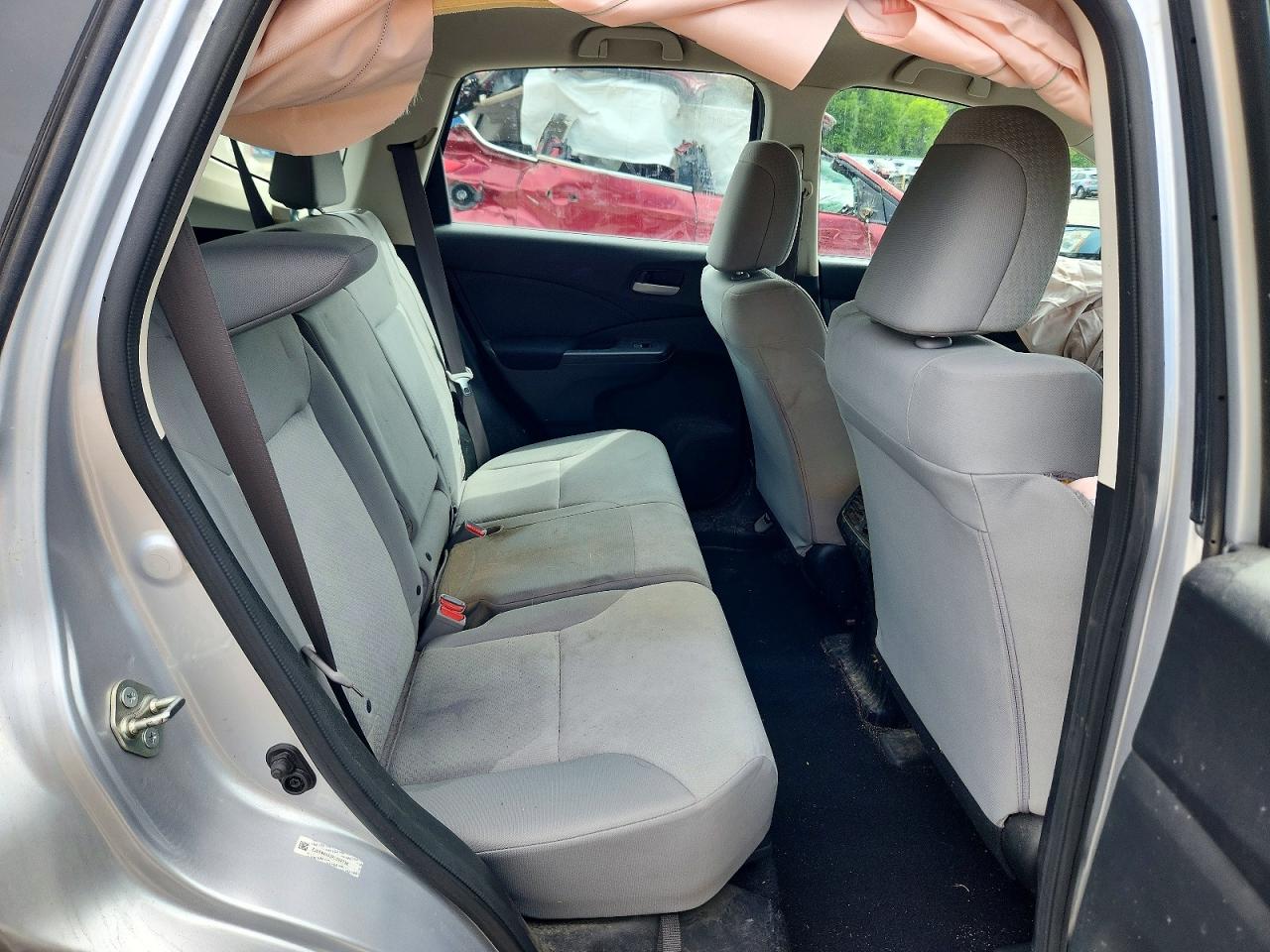 2015 HONDA CR-V LX photo 31