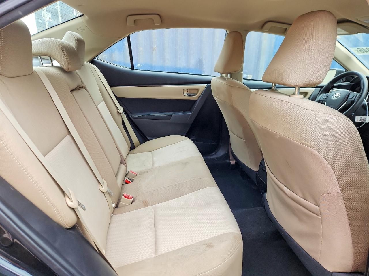 2016 TOYOTA COROLLA LE photo 10
