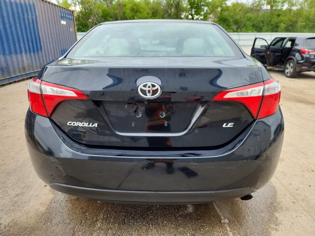 2016 TOYOTA COROLLA LE photo 6