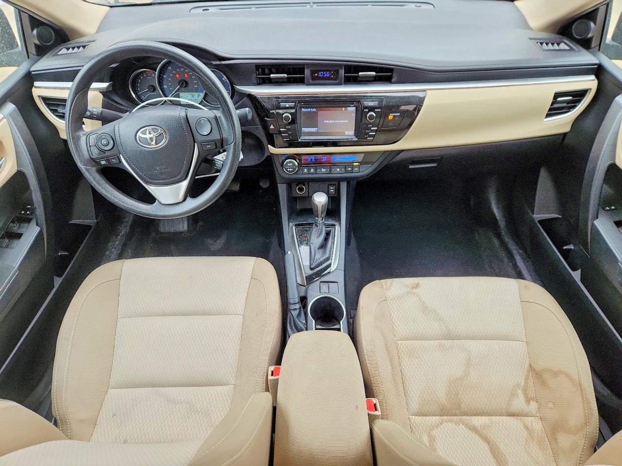 2016 TOYOTA COROLLA LE photo 8