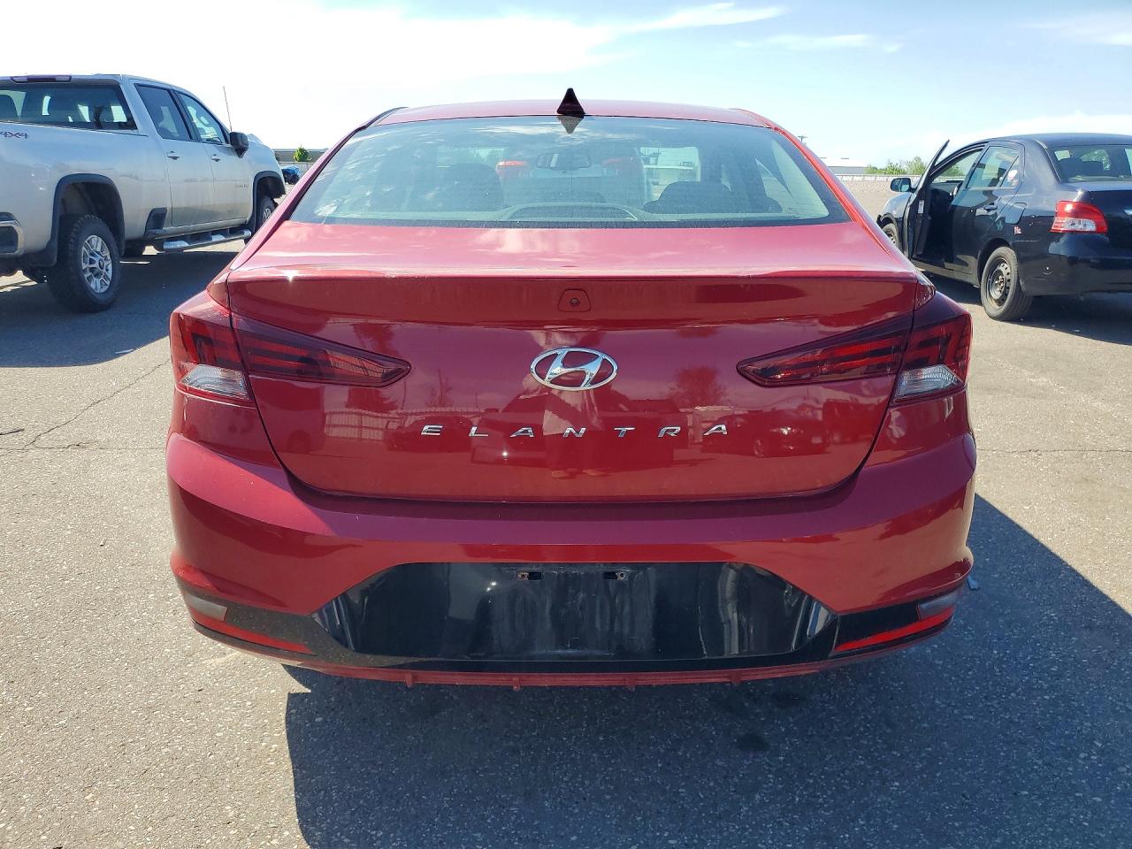 2019 HYUNDAI ELANTRA VALUE EDITION photo 16