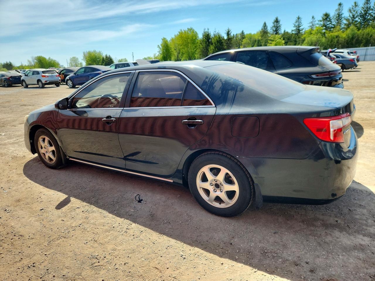 2012 TOYOTA CAMRY L photo 3