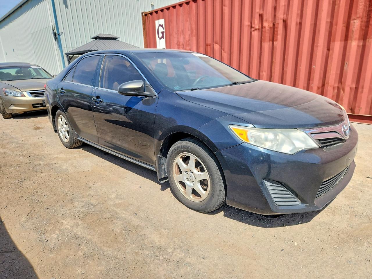2012 TOYOTA CAMRY L photo 7